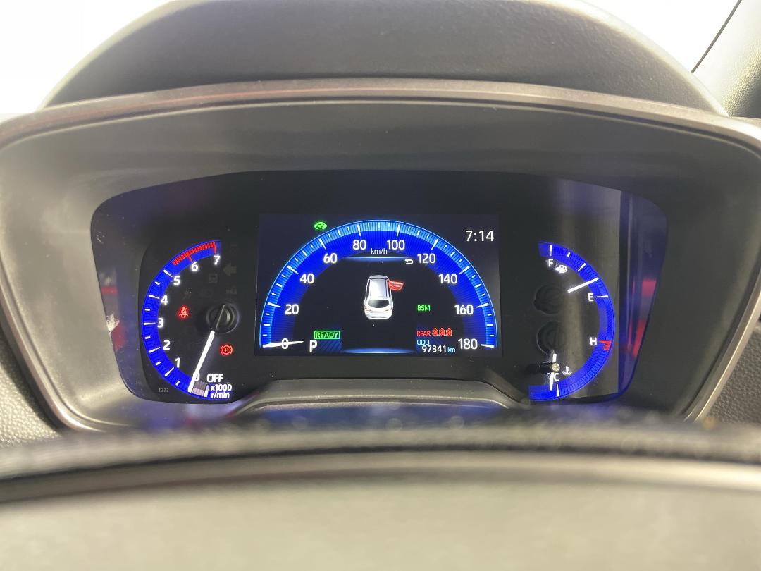 Photo '21' of Toyota Corolla