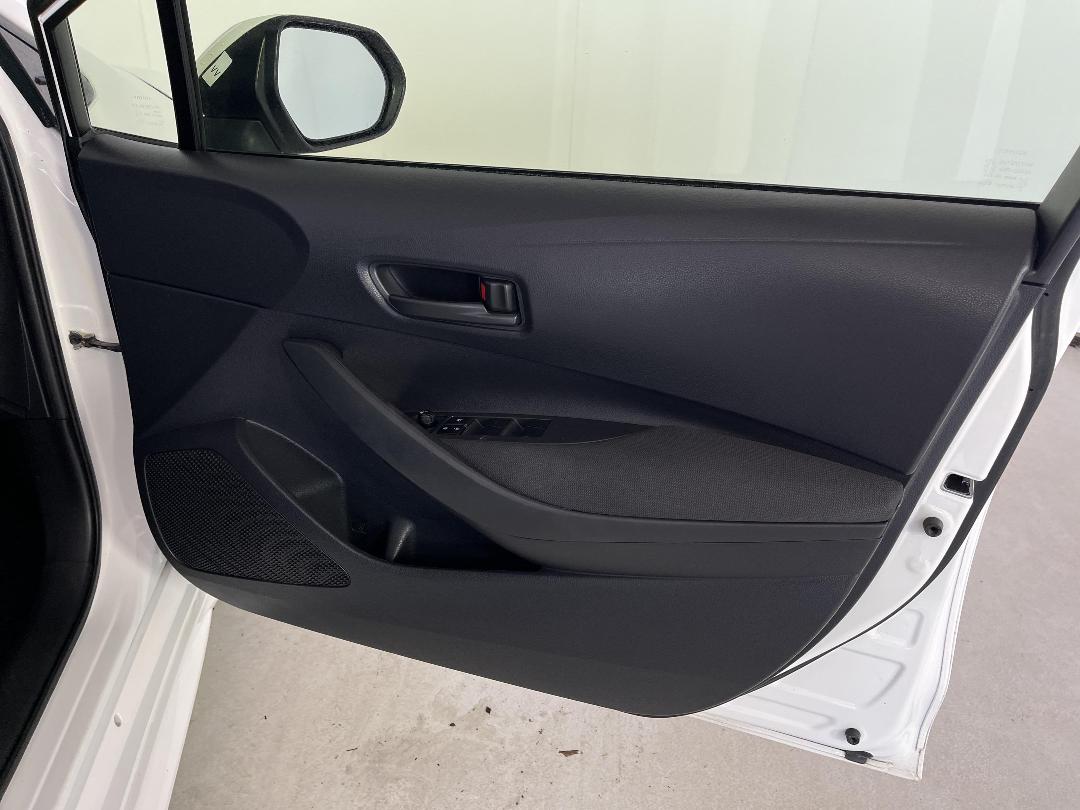 Photo '15' of Toyota Corolla