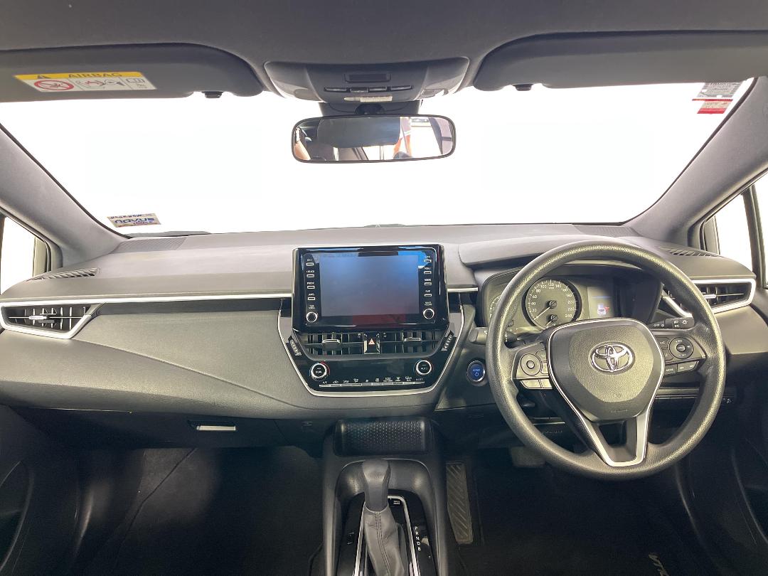 Photo '17' of Toyota Corolla