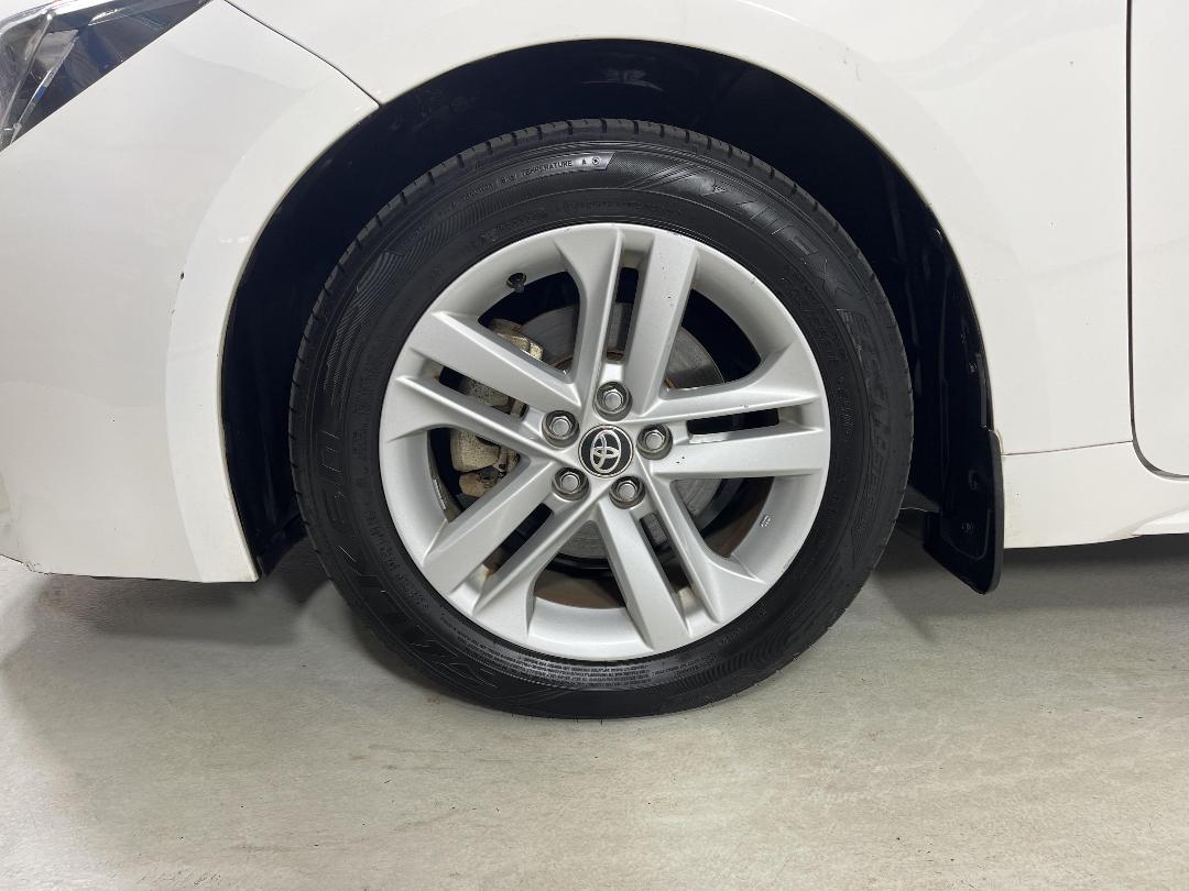 Photo '10' of Toyota Corolla Photo '10' of Toyota Corolla