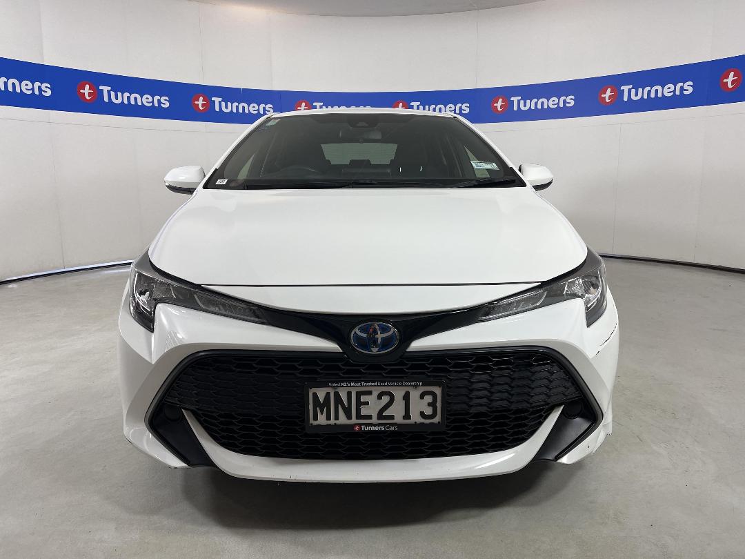 Photo '2' of Toyota Corolla Photo '2' of Toyota Corolla