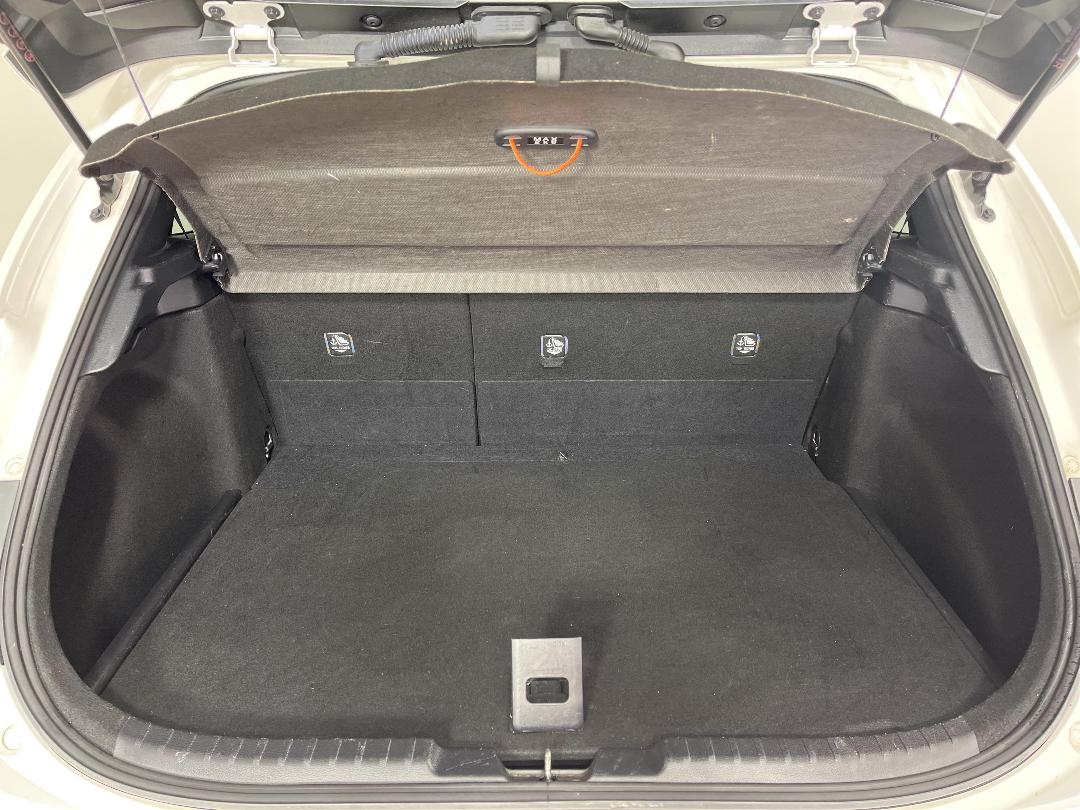 Photo '14' of Toyota Corolla Photo '14' of Toyota Corolla