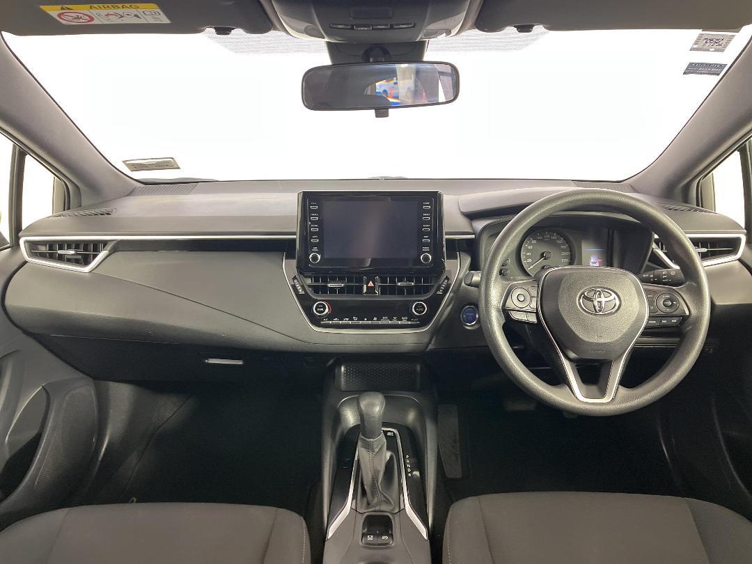 Photo '17' of Toyota Corolla Photo '17' of Toyota Corolla