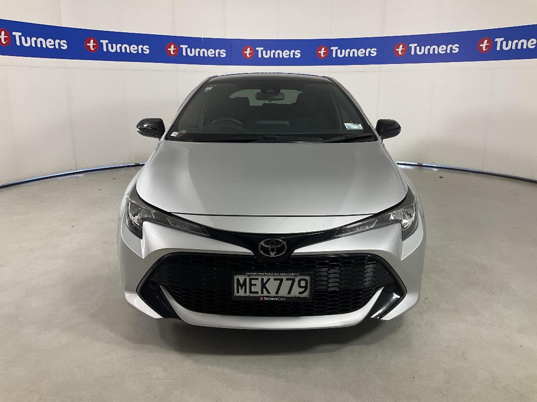 Photo '2' of Toyota Corolla