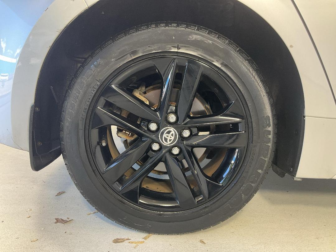 Photo '12' of Toyota Corolla