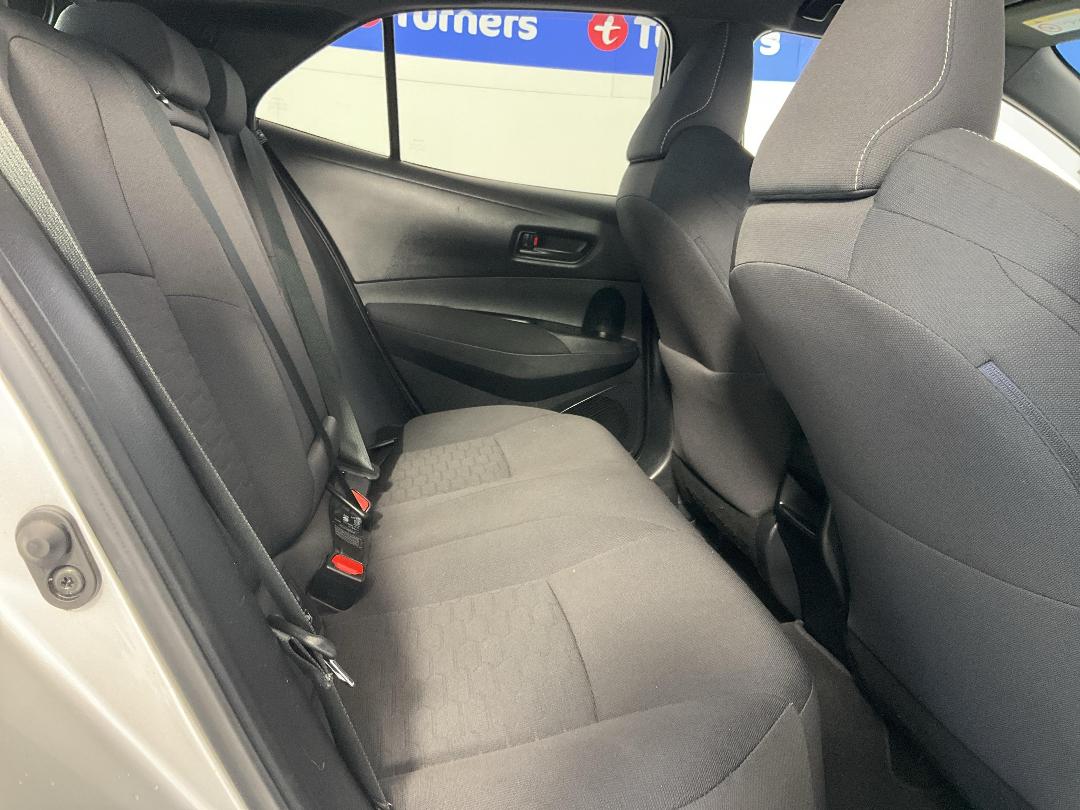 Photo '20' of Toyota Corolla