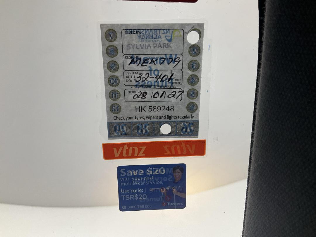 Photo '23' of Toyota Corolla