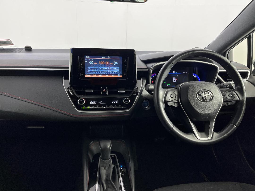 Photo '17' of Toyota Corolla