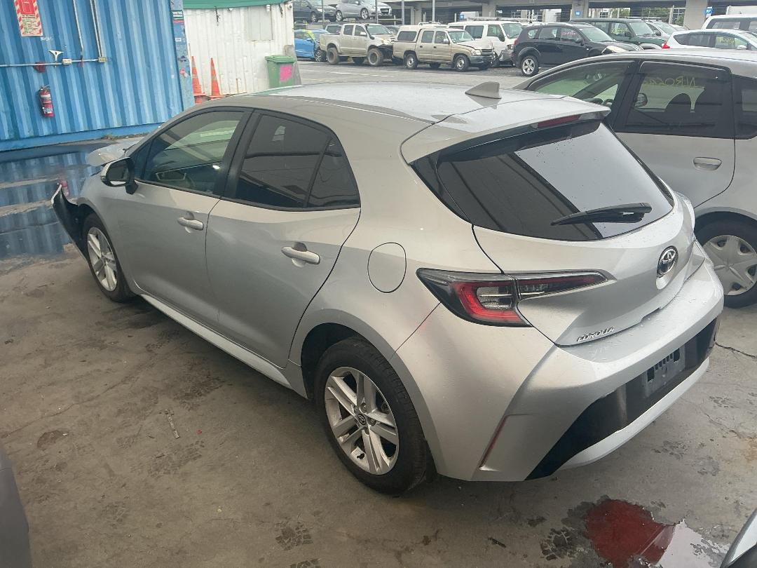 Photo '8' of Toyota Corolla GX