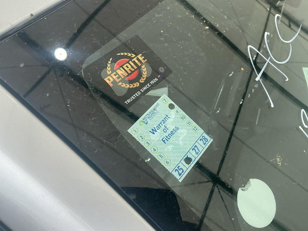 Photo '21' of Toyota Corolla GX