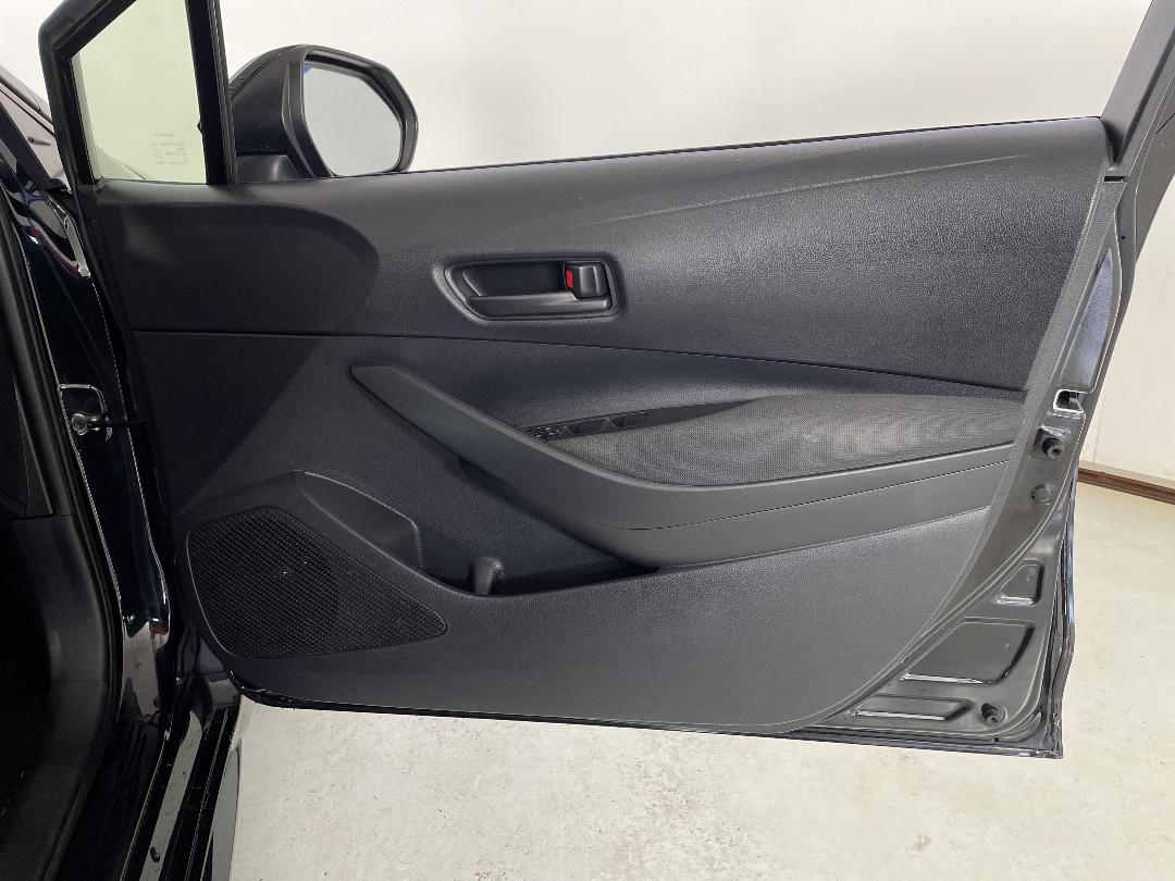 Photo '15' of Toyota Corolla