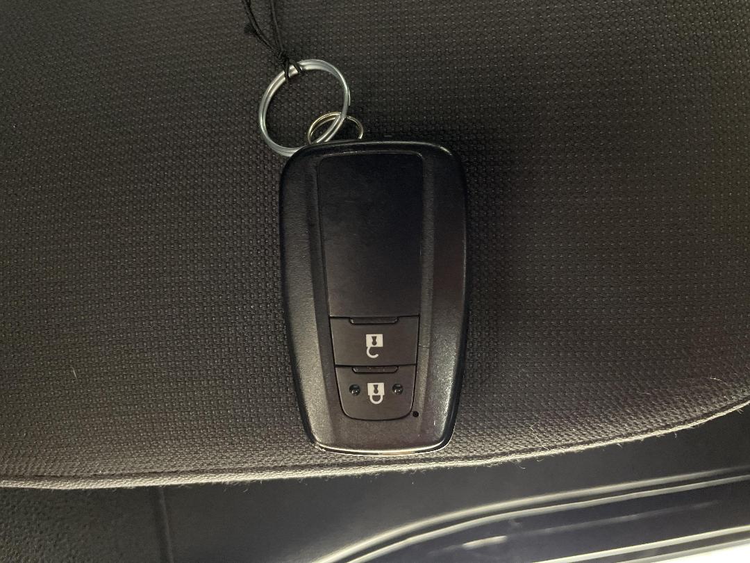 Photo '22' of Toyota Corolla