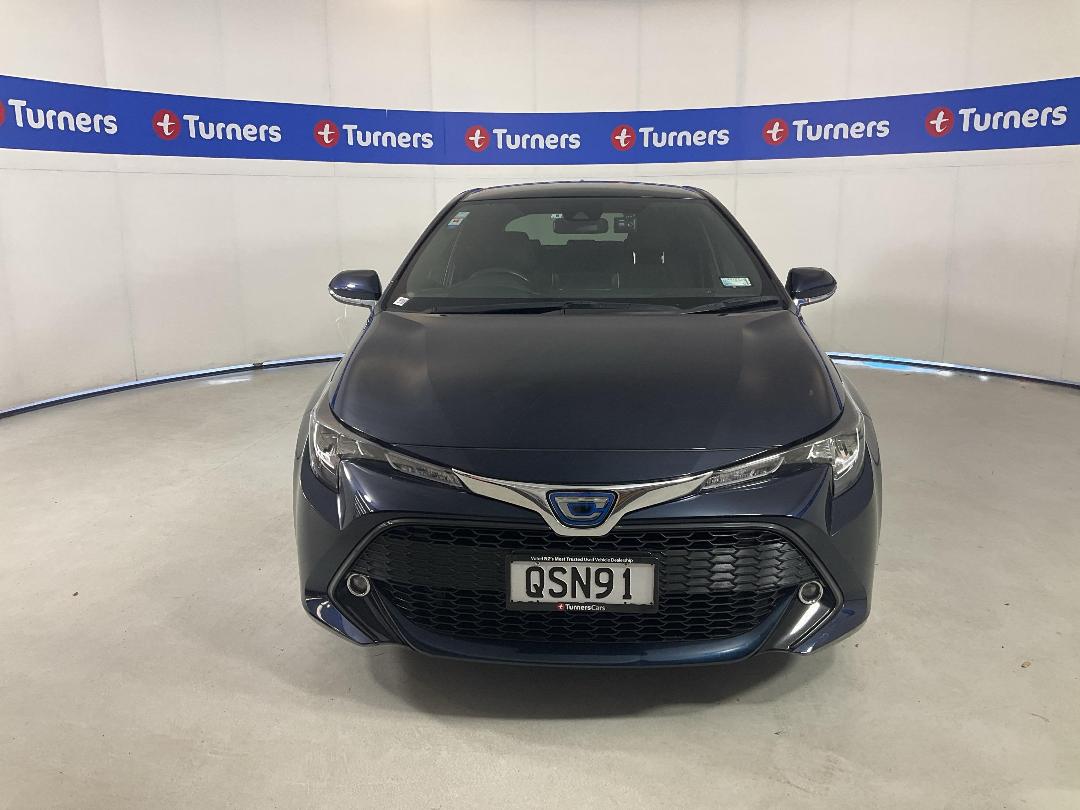 Photo '2' of Toyota Corolla Photo '2' of Toyota Corolla