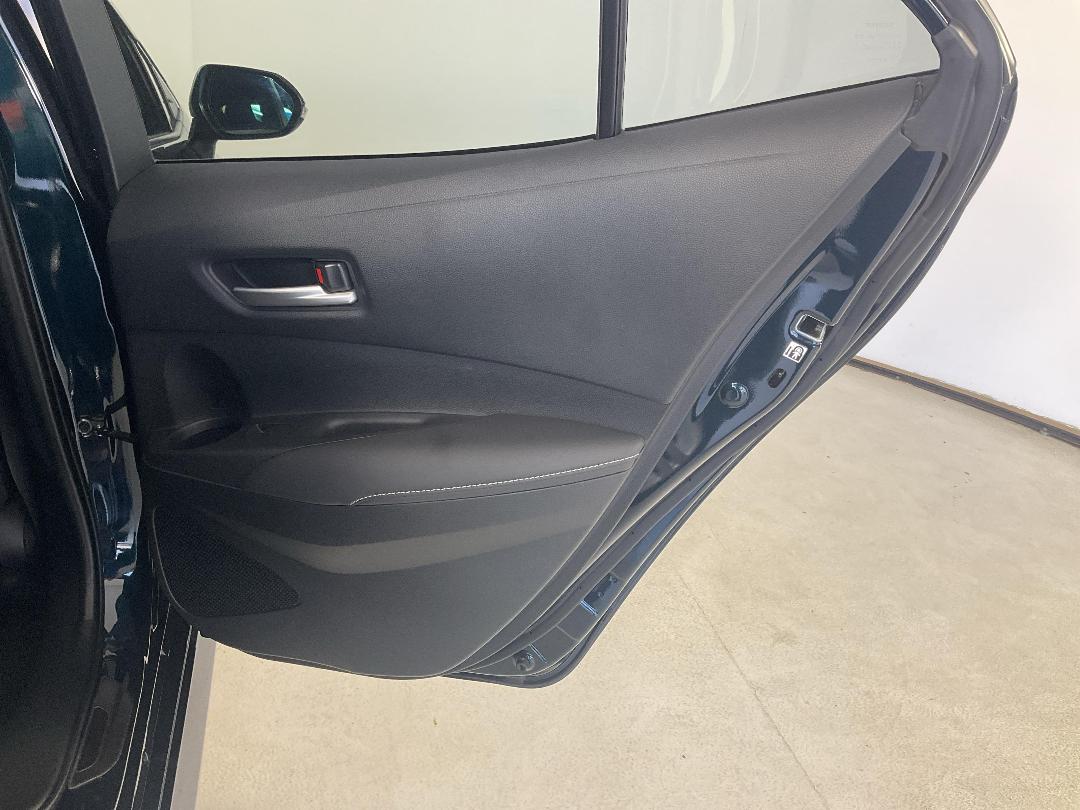 Photo '19' of Toyota Corolla Photo '19' of Toyota Corolla