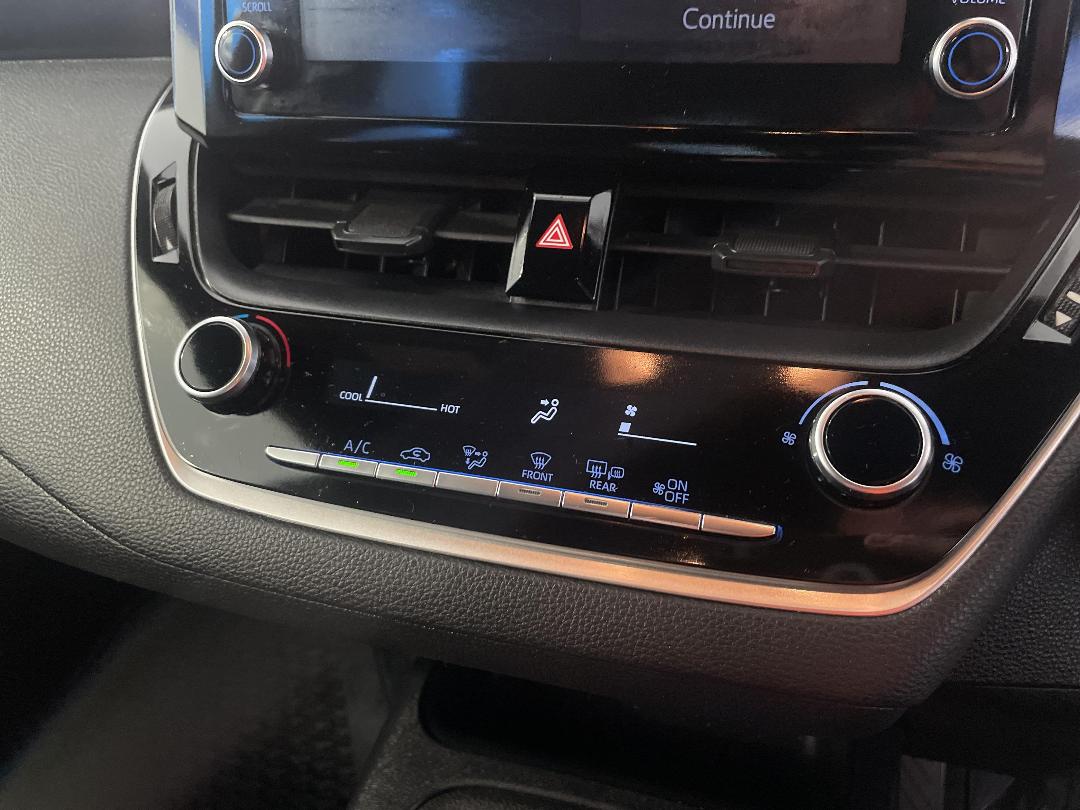 Photo '30' of Toyota Corolla