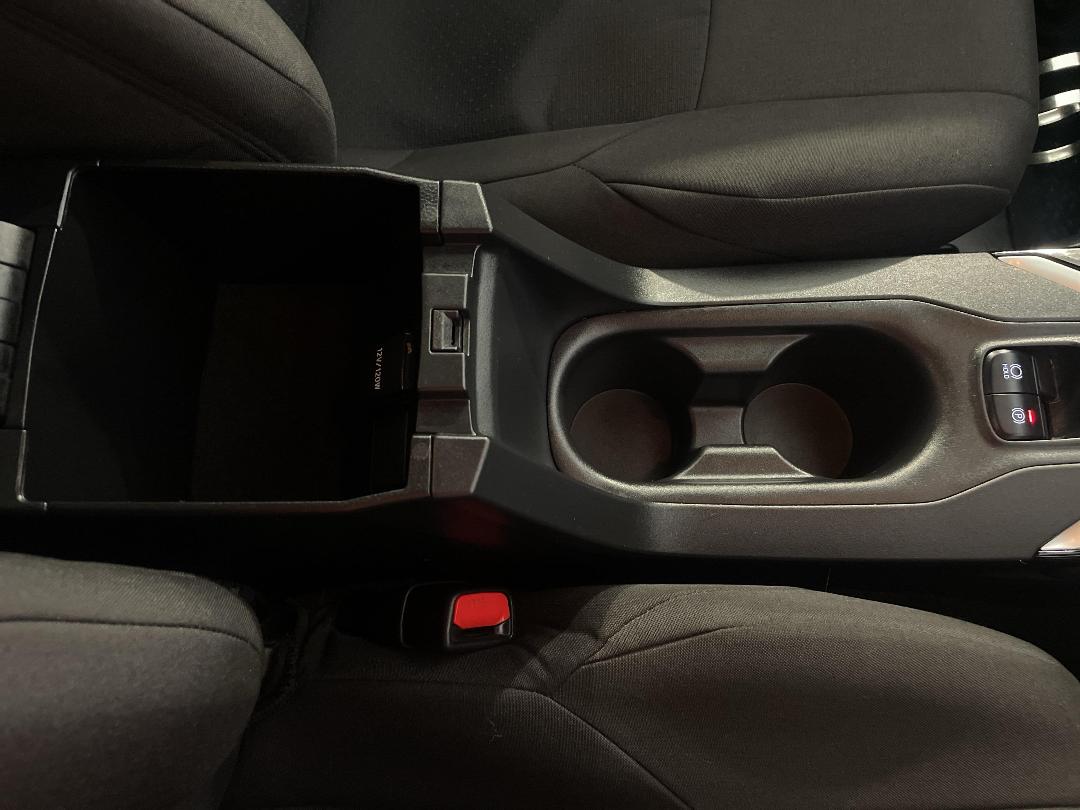 Photo '32' of Toyota Corolla