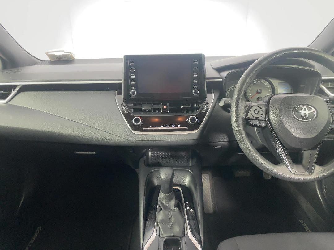 Photo '17' of Toyota Corolla Photo '17' of Toyota Corolla