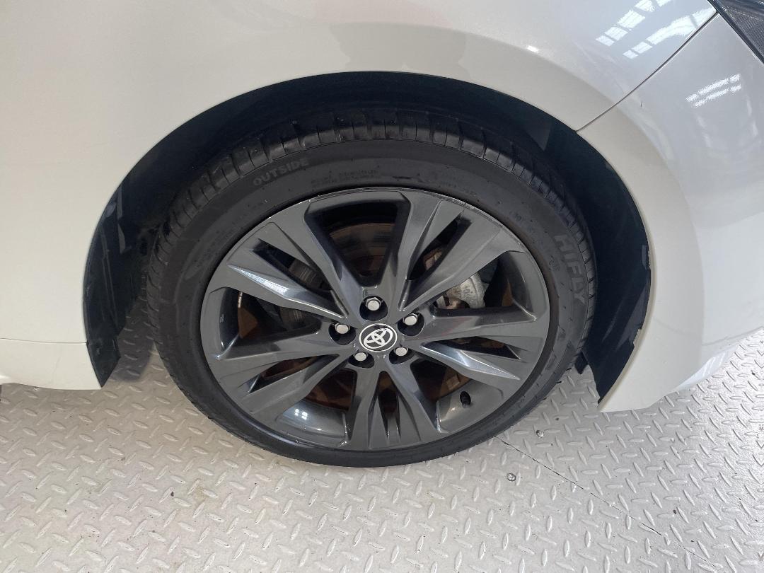 Photo '9' of Toyota Corolla