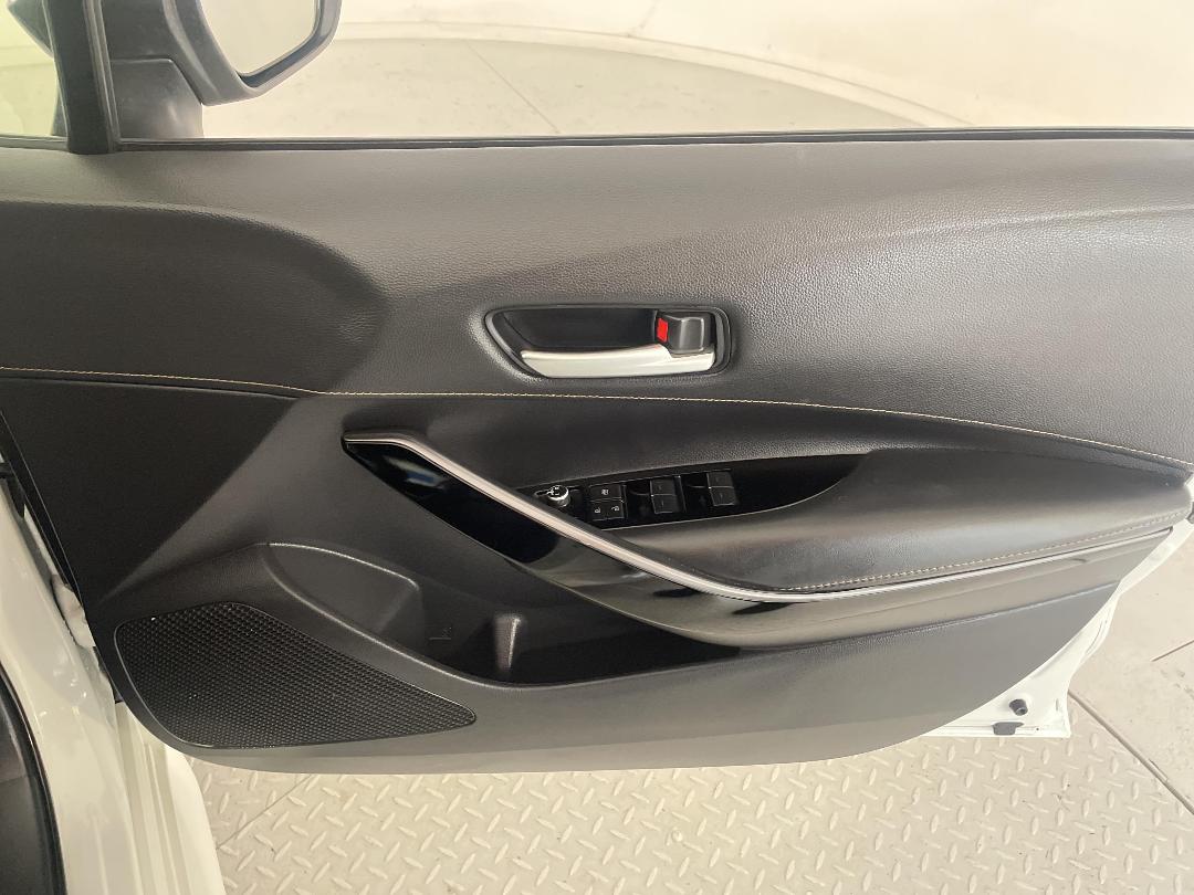 Photo '15' of Toyota Corolla