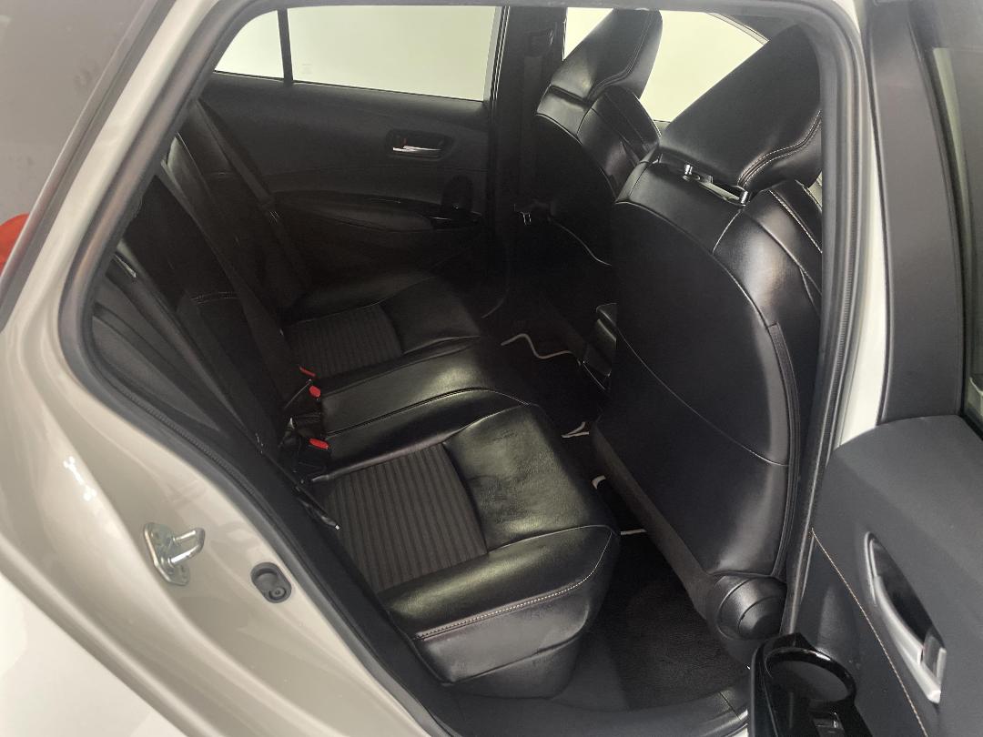 Photo '20' of Toyota Corolla