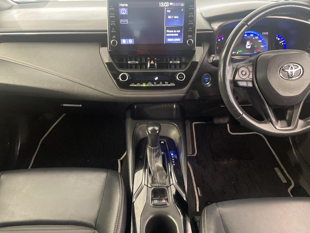 Photo '18' of Toyota Corolla