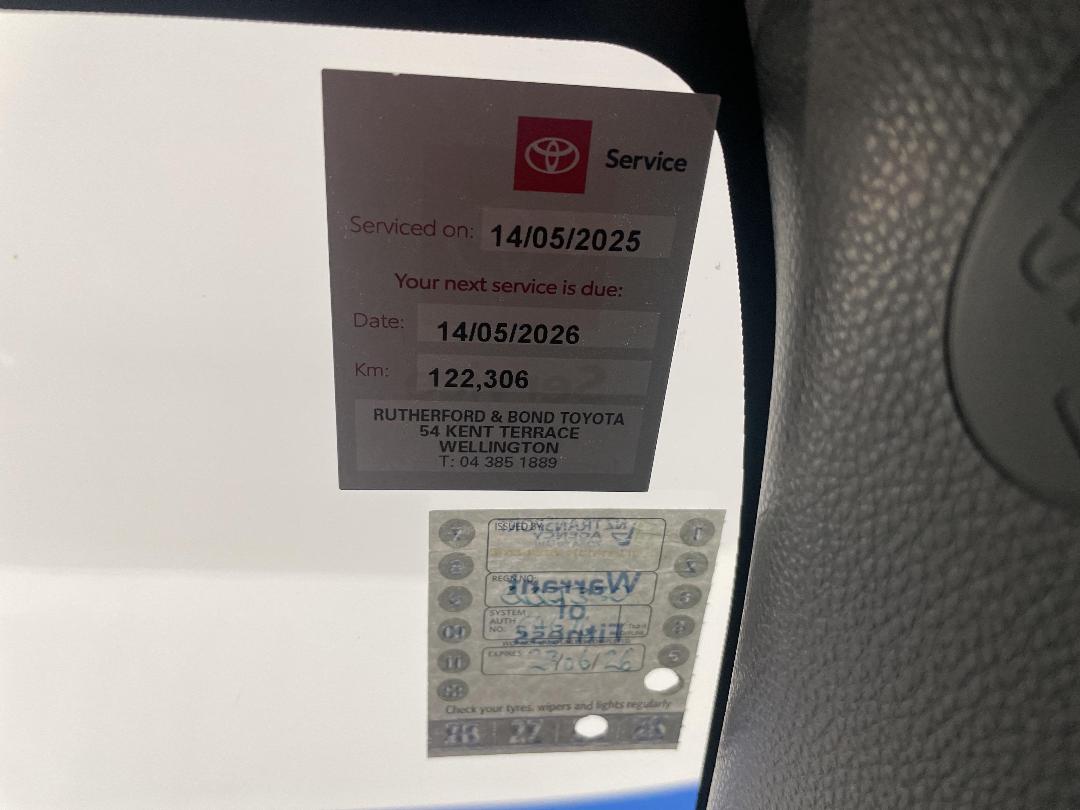 Photo '34' of Toyota Corolla