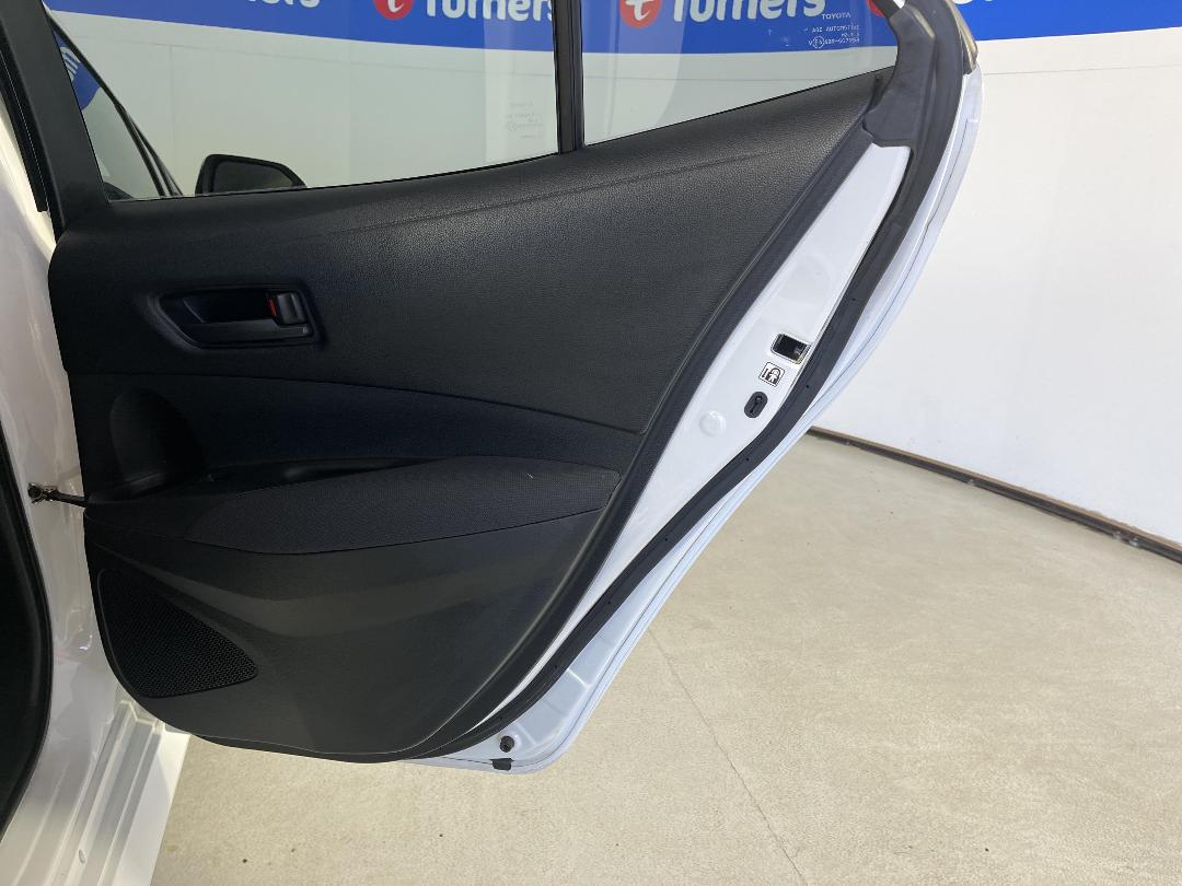 Photo '19' of Toyota Corolla Photo '19' of Toyota Corolla