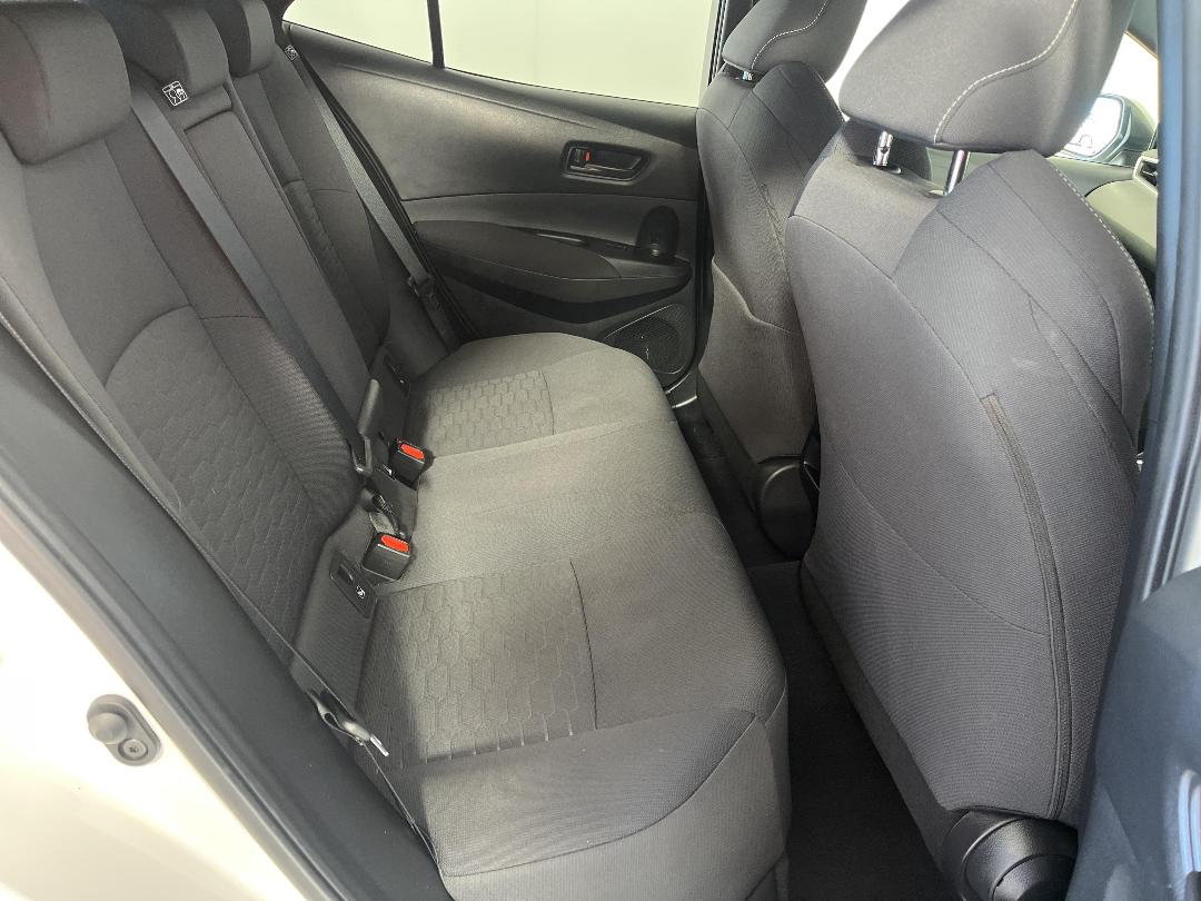 Photo '20' of Toyota Corolla Photo '20' of Toyota Corolla