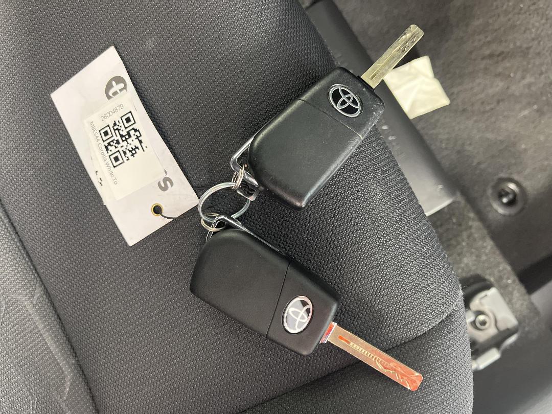 Photo '22' of Toyota Corolla Photo '22' of Toyota Corolla