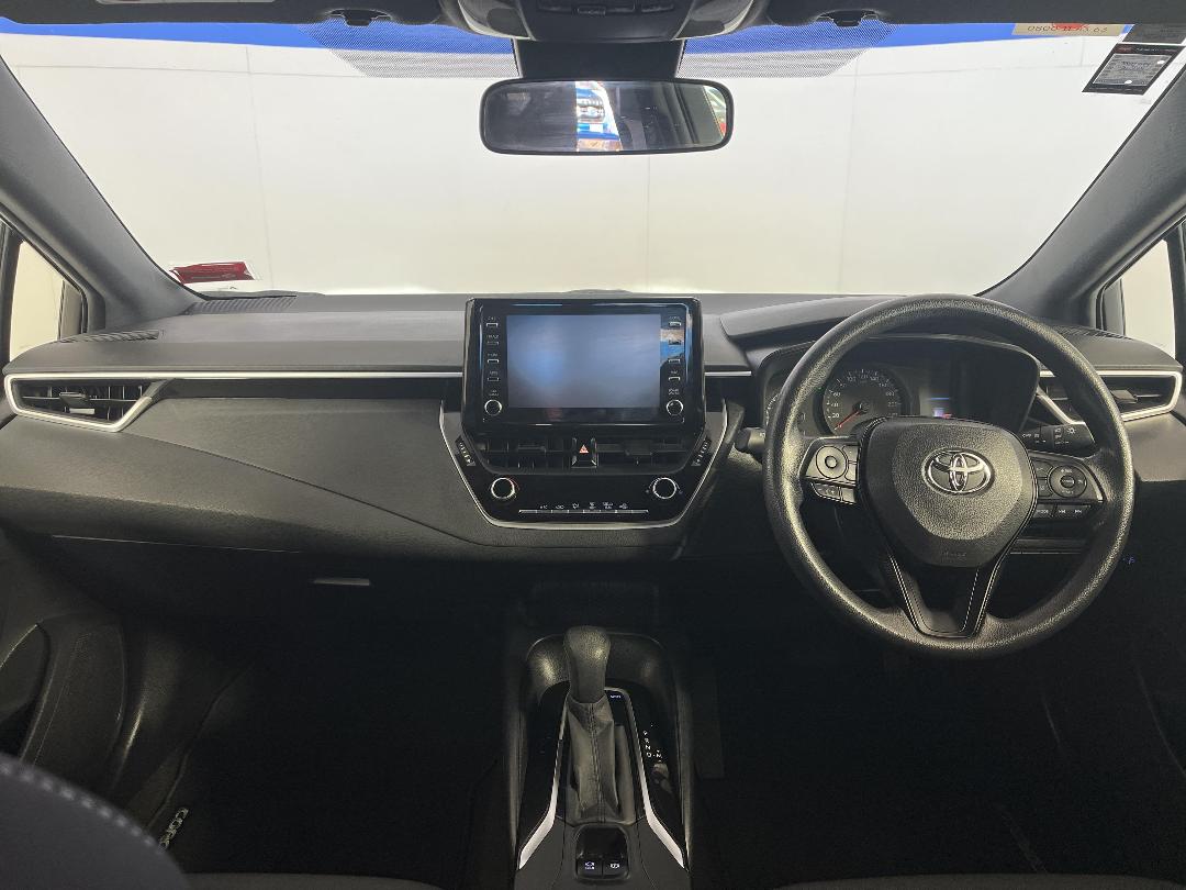 Photo '17' of Toyota Corolla Photo '17' of Toyota Corolla