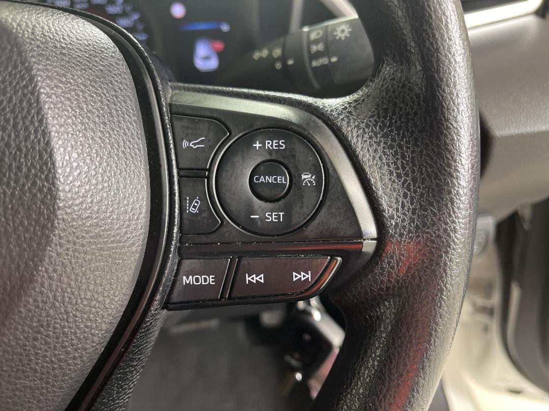 Photo '25' of Toyota Corolla Photo '25' of Toyota Corolla