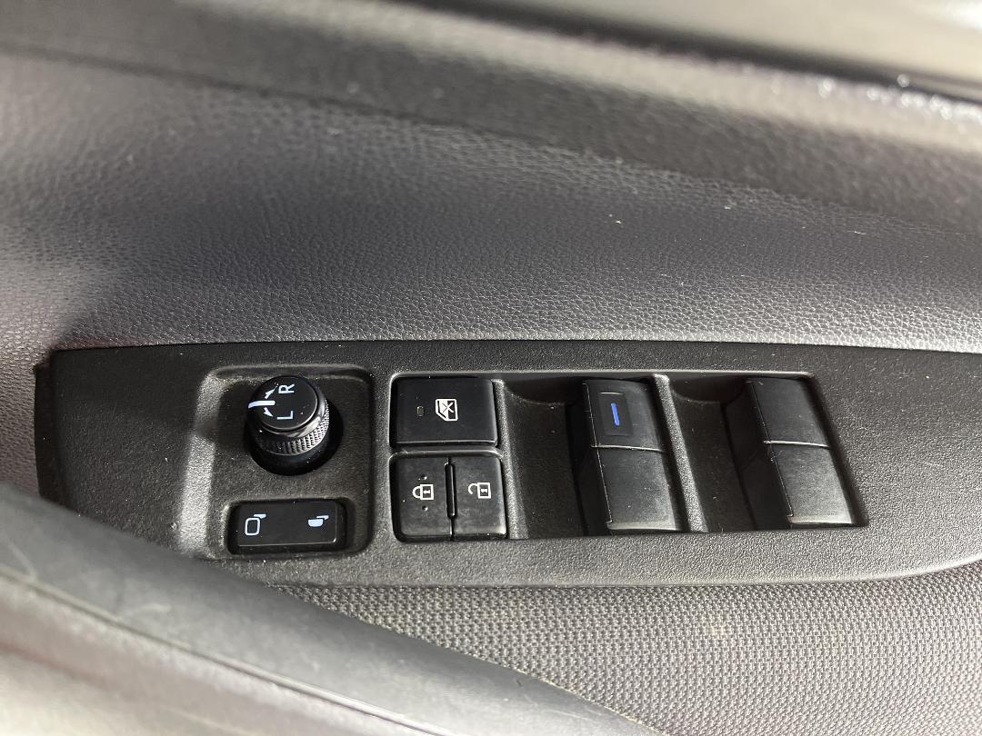 Photo '26' of Toyota Corolla Photo '26' of Toyota Corolla