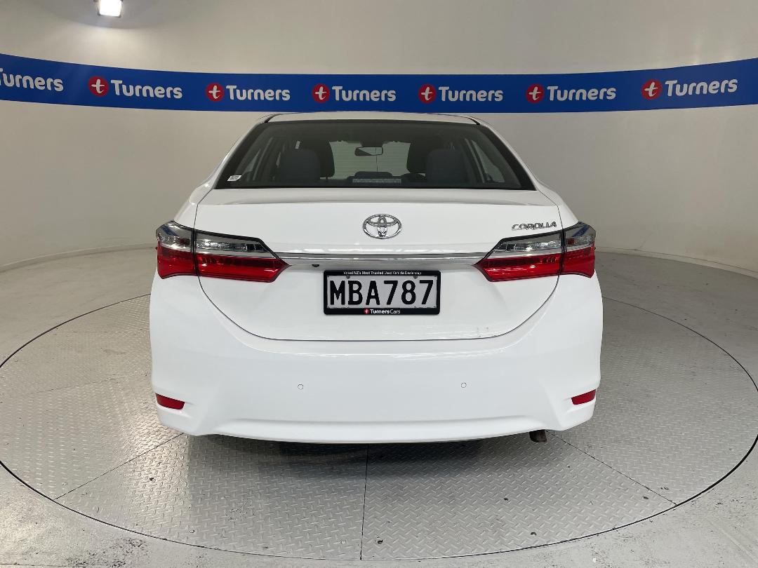 Photo '6' of Toyota Corolla