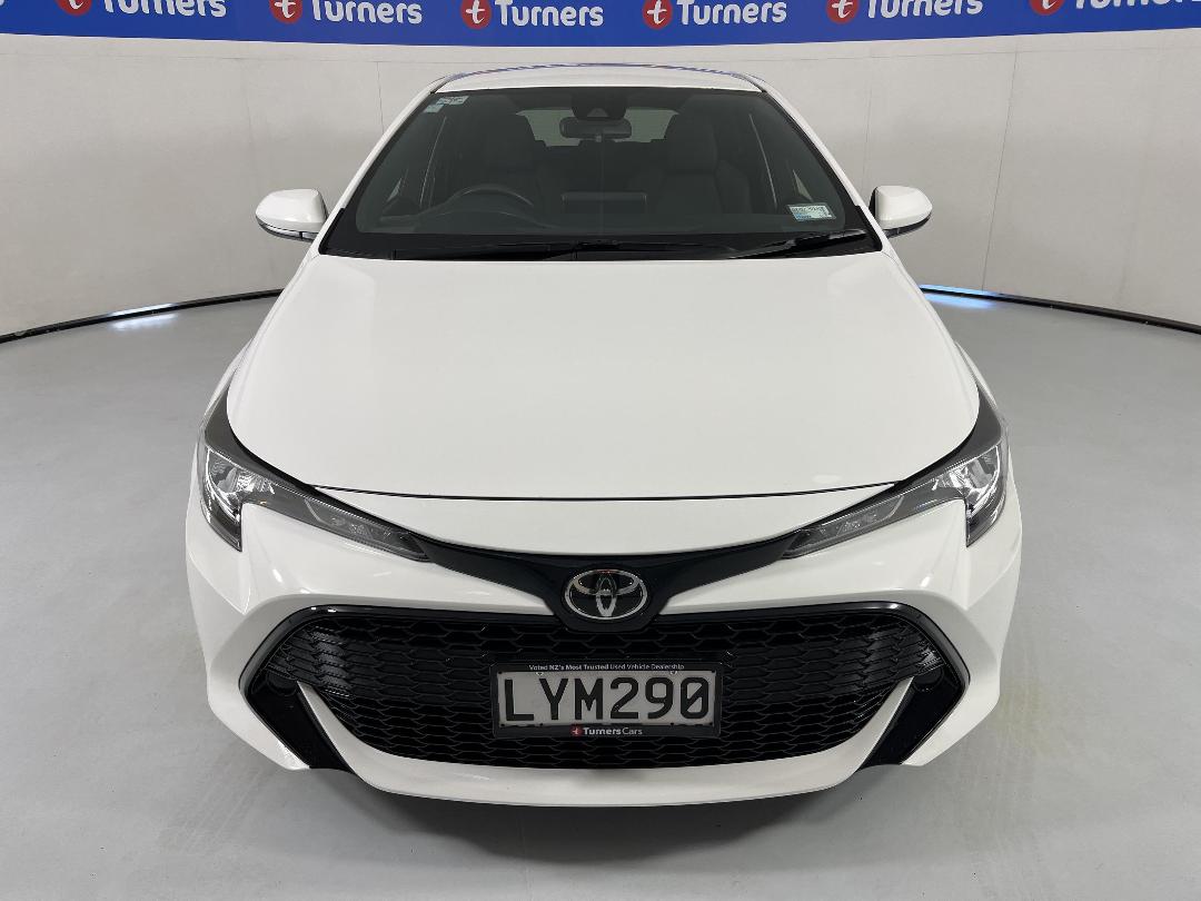 Photo '2' of Toyota Corolla