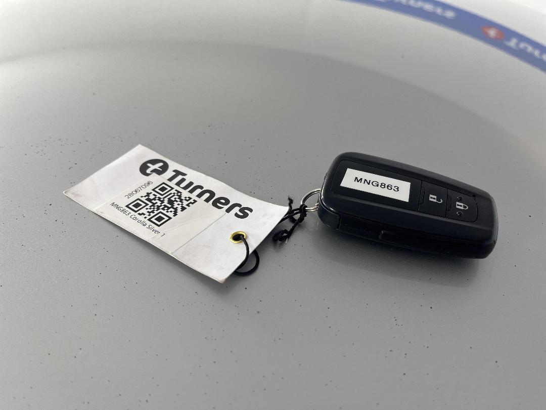 Photo '22' of Toyota Corolla