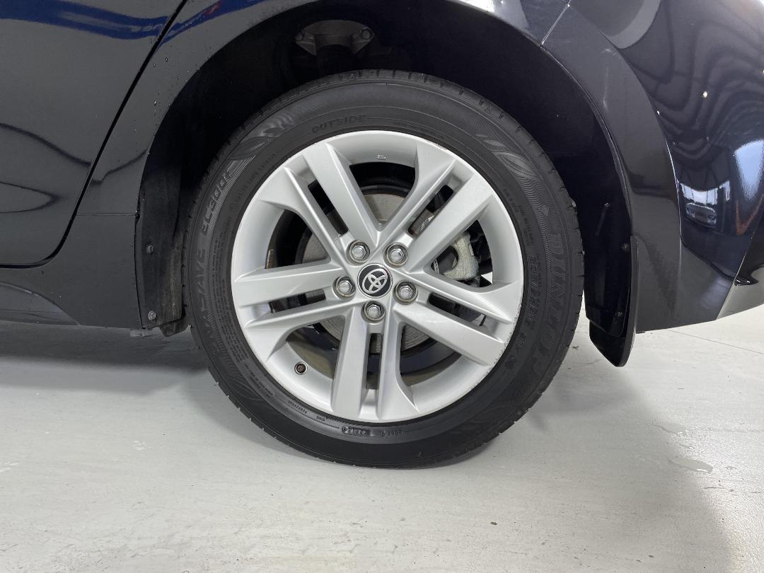 Photo '11' of Toyota Corolla Photo '11' of Toyota Corolla