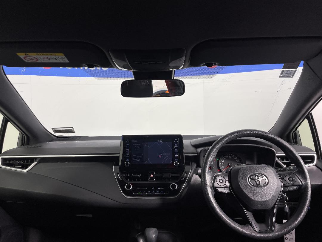 Photo '17' of Toyota Corolla Photo '17' of Toyota Corolla