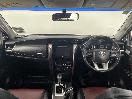 Thumbnail '17' of Toyota Fortuner