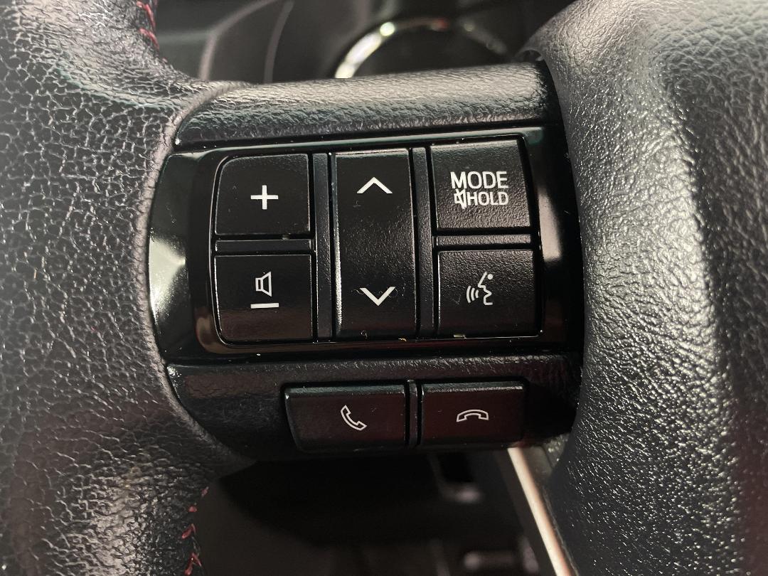 Photo '28' of Toyota Fortuner