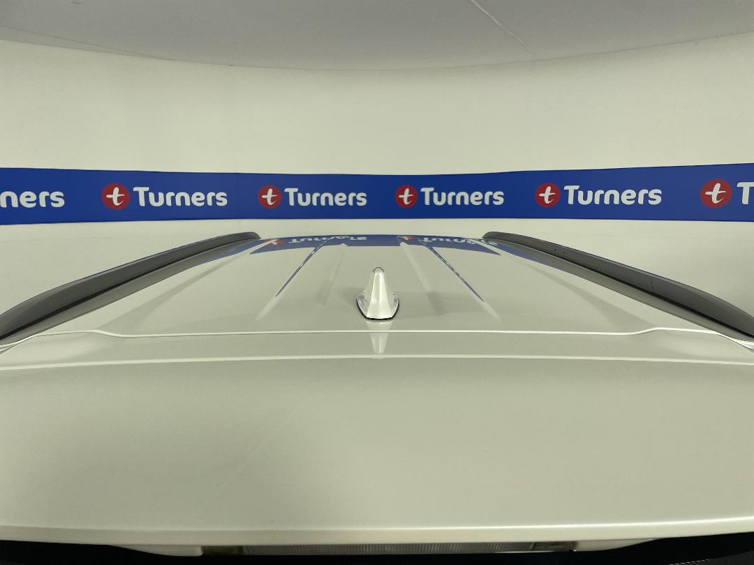 Photo '34' of Toyota Fortuner