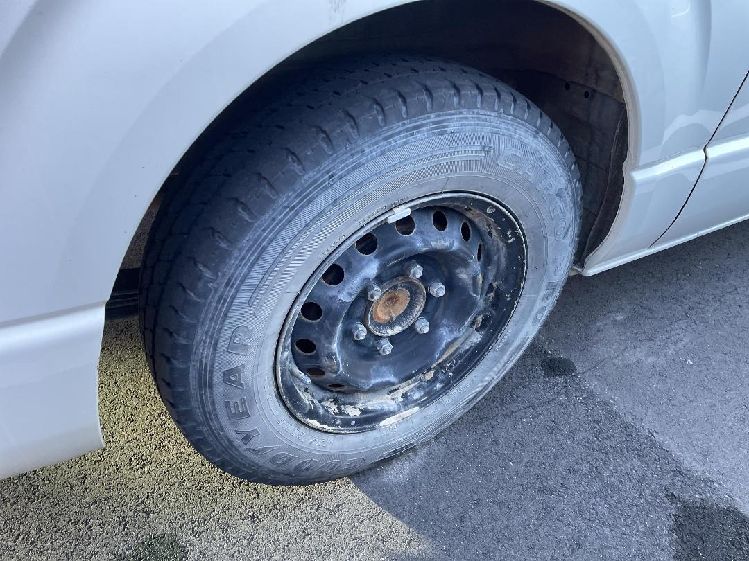 Photo '8' of Toyota Hiace