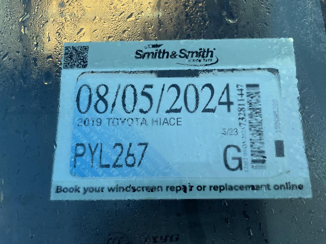 Photo '19' of Toyota Hiace