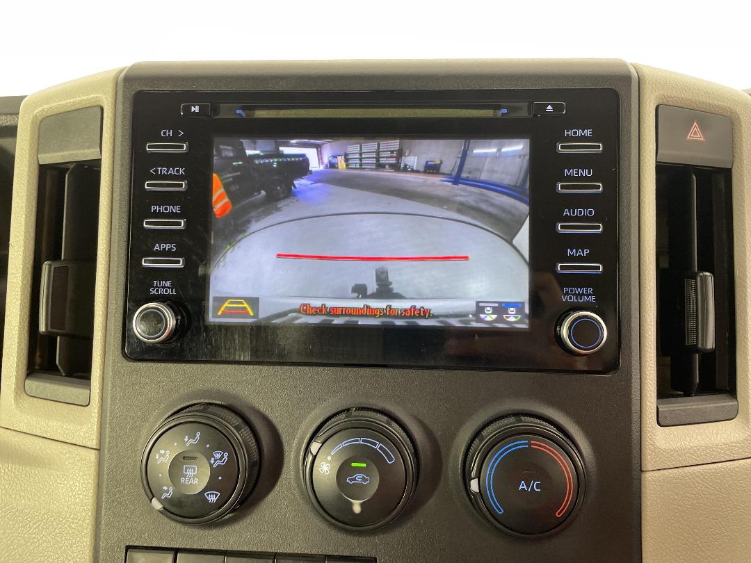 Photo '27' of Toyota Hiace Photo '27' of Toyota Hiace