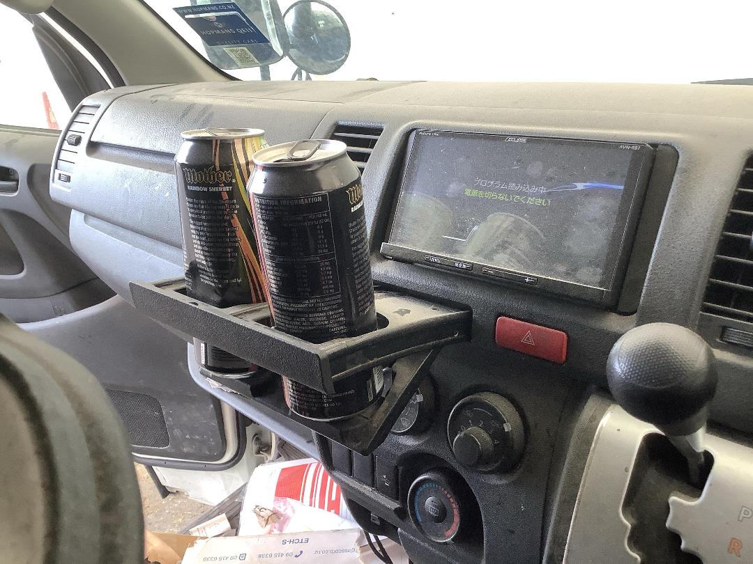 Photo '16' of Toyota Hiace Photo '16' of Toyota Hiace