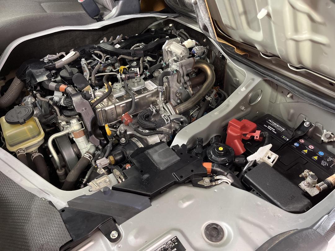 Photo '13' of Toyota Hiace