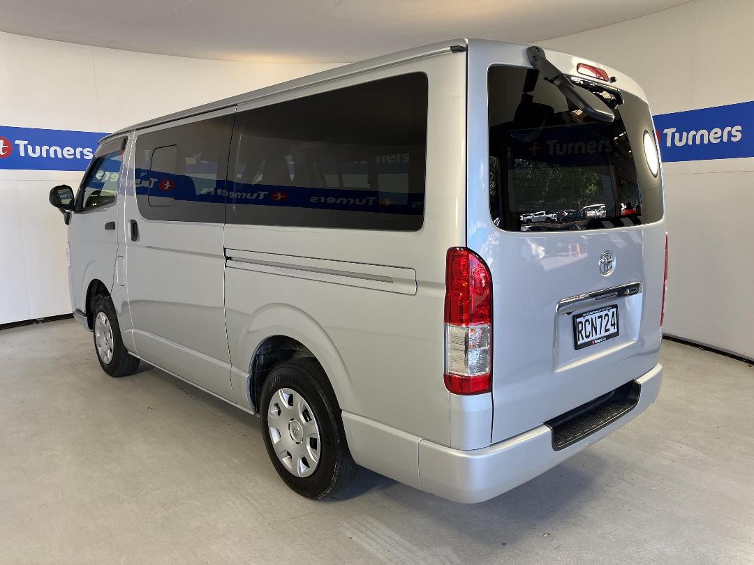Photo '5' of Toyota Hiace