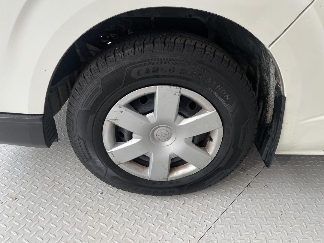 Photo '10' of Toyota Hiace Photo '10' of Toyota Hiace