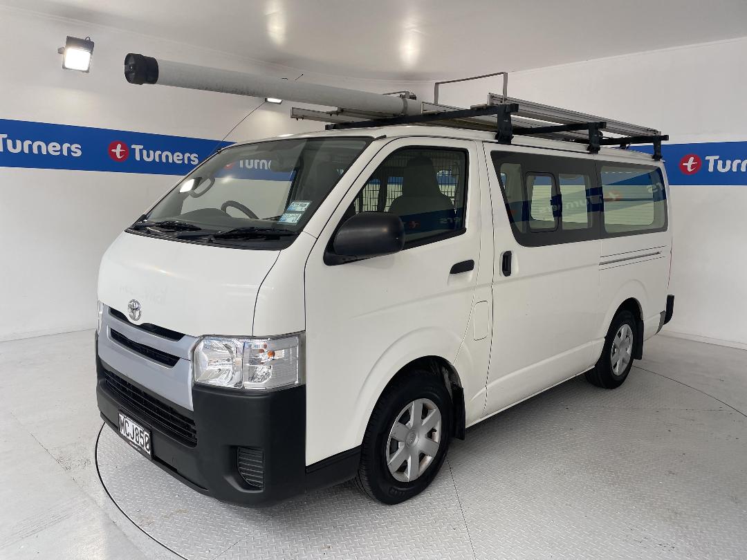 Photo '4' of Toyota Hiace Photo '4' of Toyota Hiace