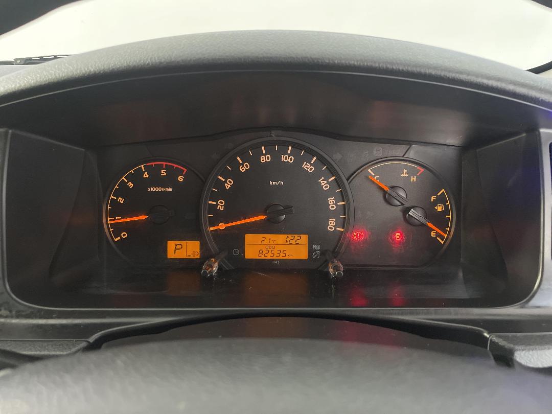 Photo '20' of Toyota Hiace Photo '20' of Toyota Hiace