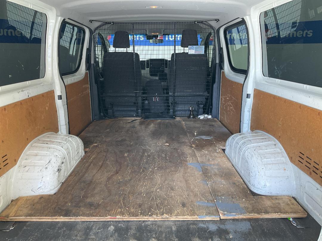 Photo '14' of Toyota Hiace